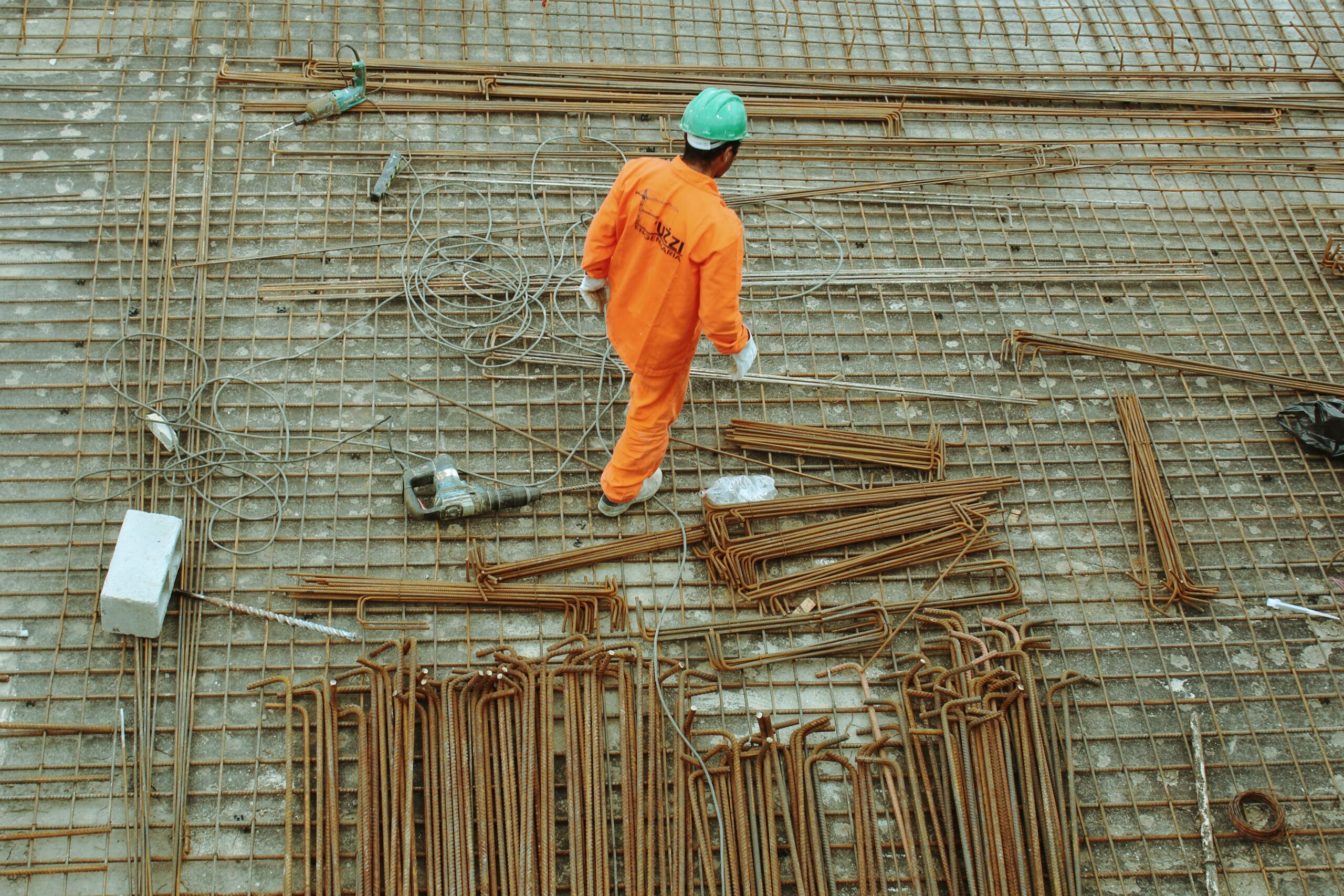 Brouette Au Chantier De Construction Photo stock - Image du métal,  industrie: 89153956